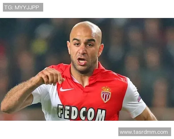 滑稽搞笑足球明星名字合集及其趣味图片展示